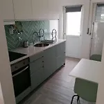 Atlantic 6 * باليال